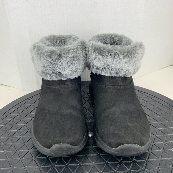 Skechers Women Size 6 Shoes Black Faux Leather Fur Slip On Sneaker Boots Bootie - Picture 2 of 11